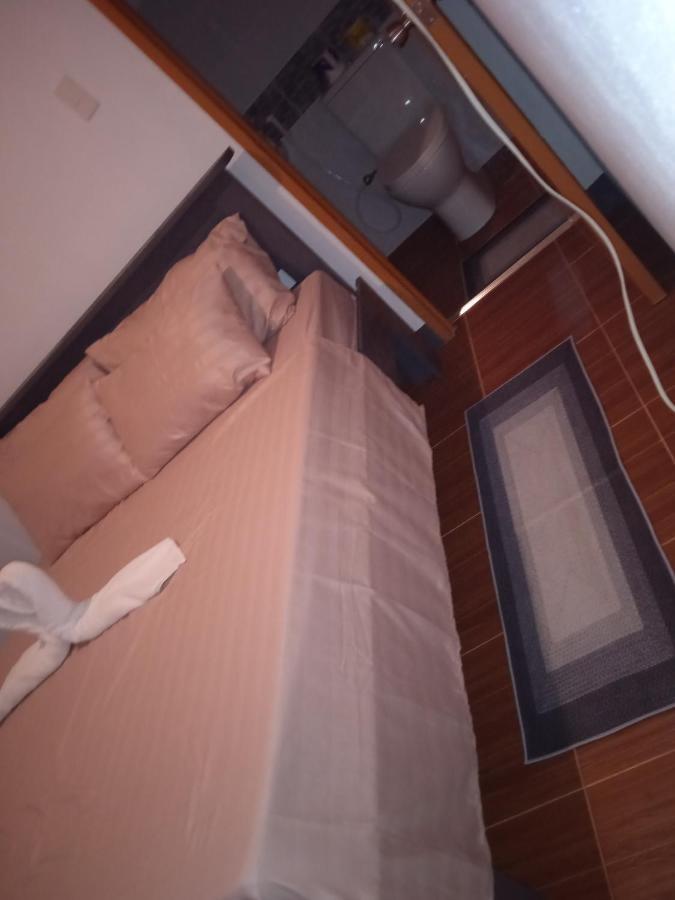 Sarah'S Garden Bnb & Spa Clarin  Dış mekan fotoğraf