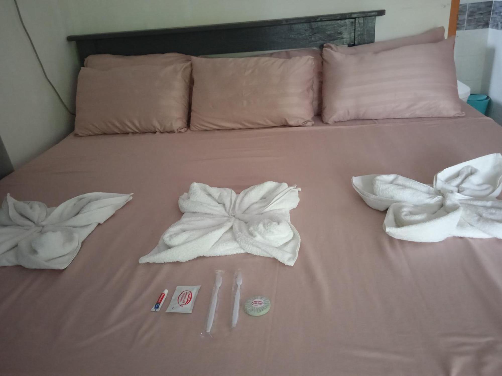 Sarah'S Garden Bnb & Spa Clarin  Dış mekan fotoğraf