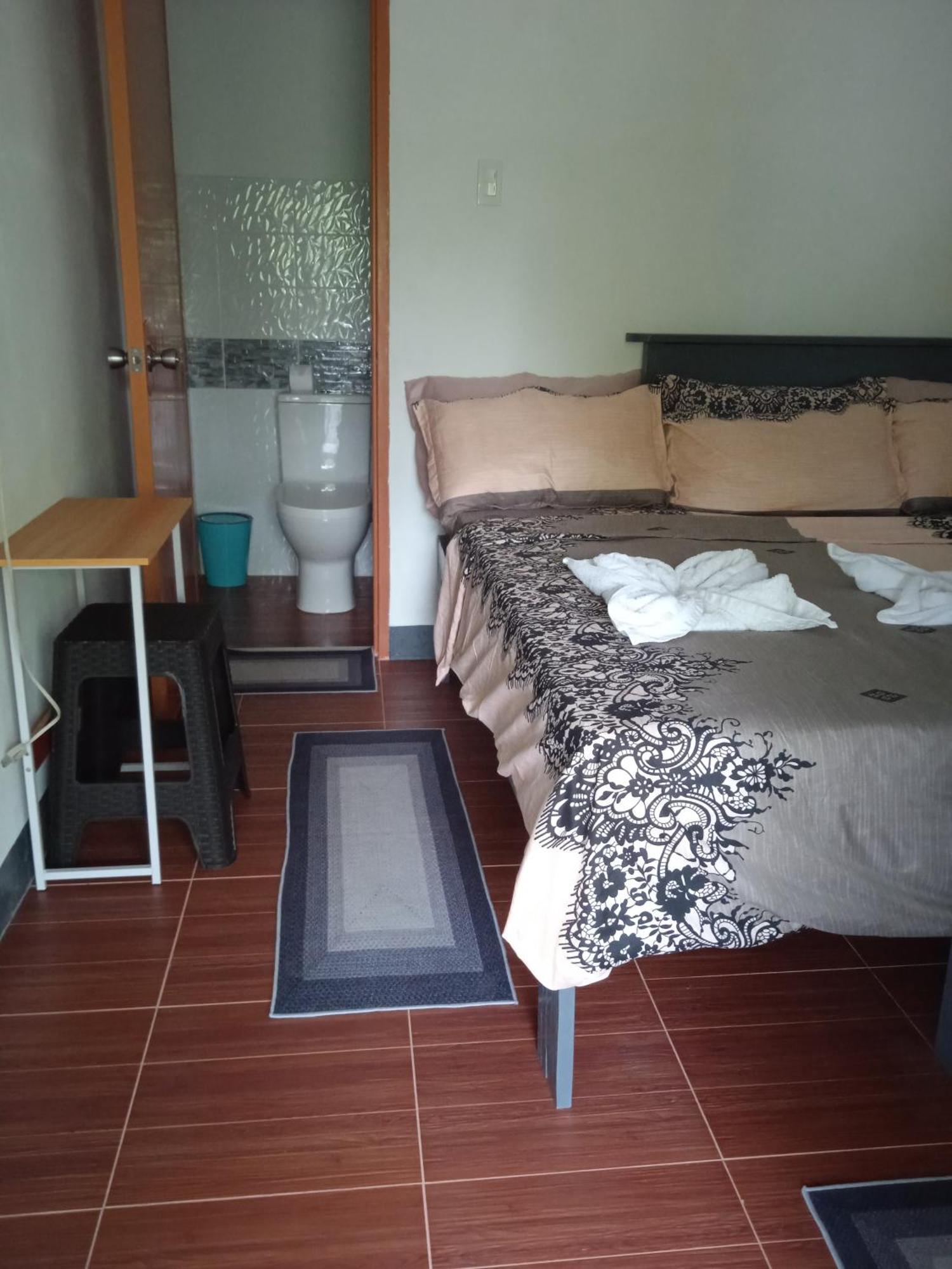 Sarah'S Garden Bnb & Spa Clarin  Oda fotoğraf